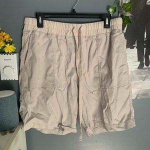 2/$25 🌼 Roots Hiking Shorts